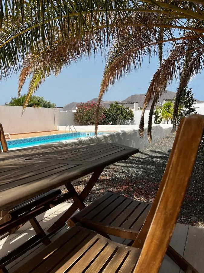 Lovely Villa Almudena With Private Pool Playa Blanca