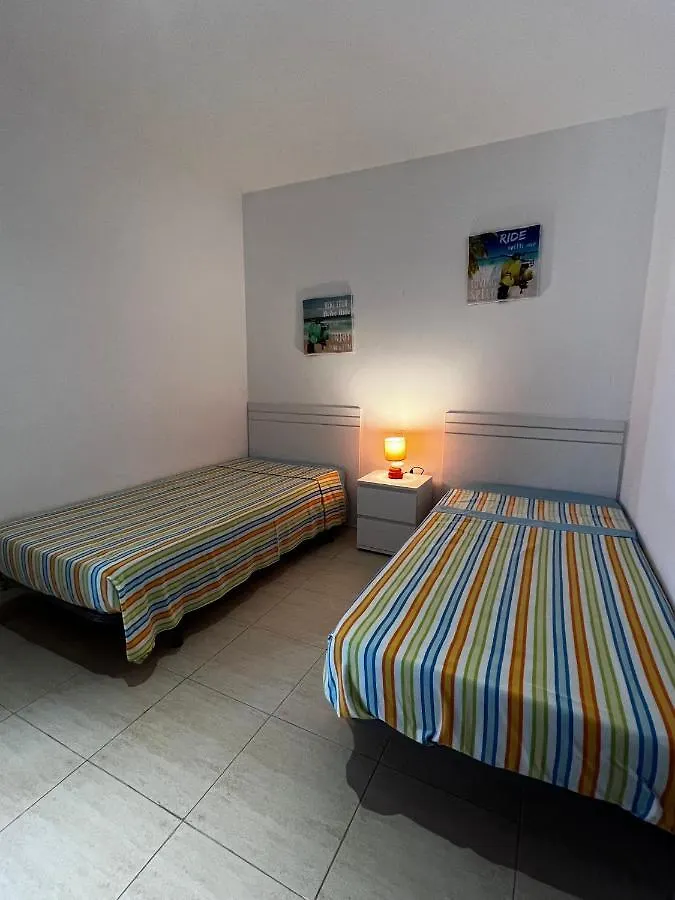 Lovely Villa Almudena With Private Pool Playa Blanca  Španělsko