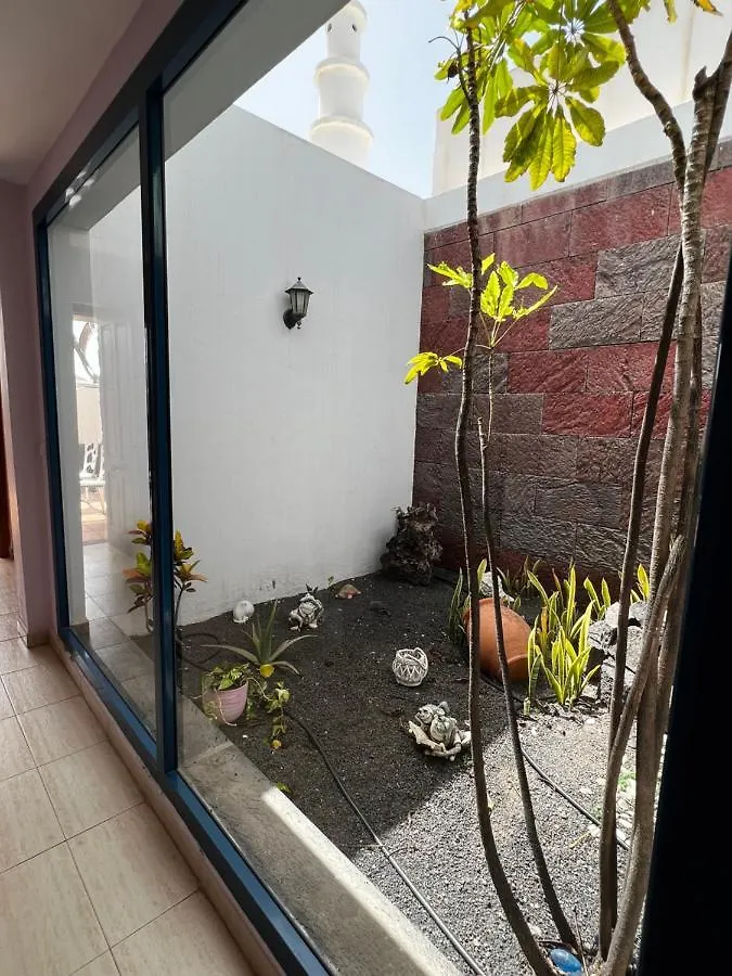 Lovely Villa Almudena With Private Pool Playa Blanca